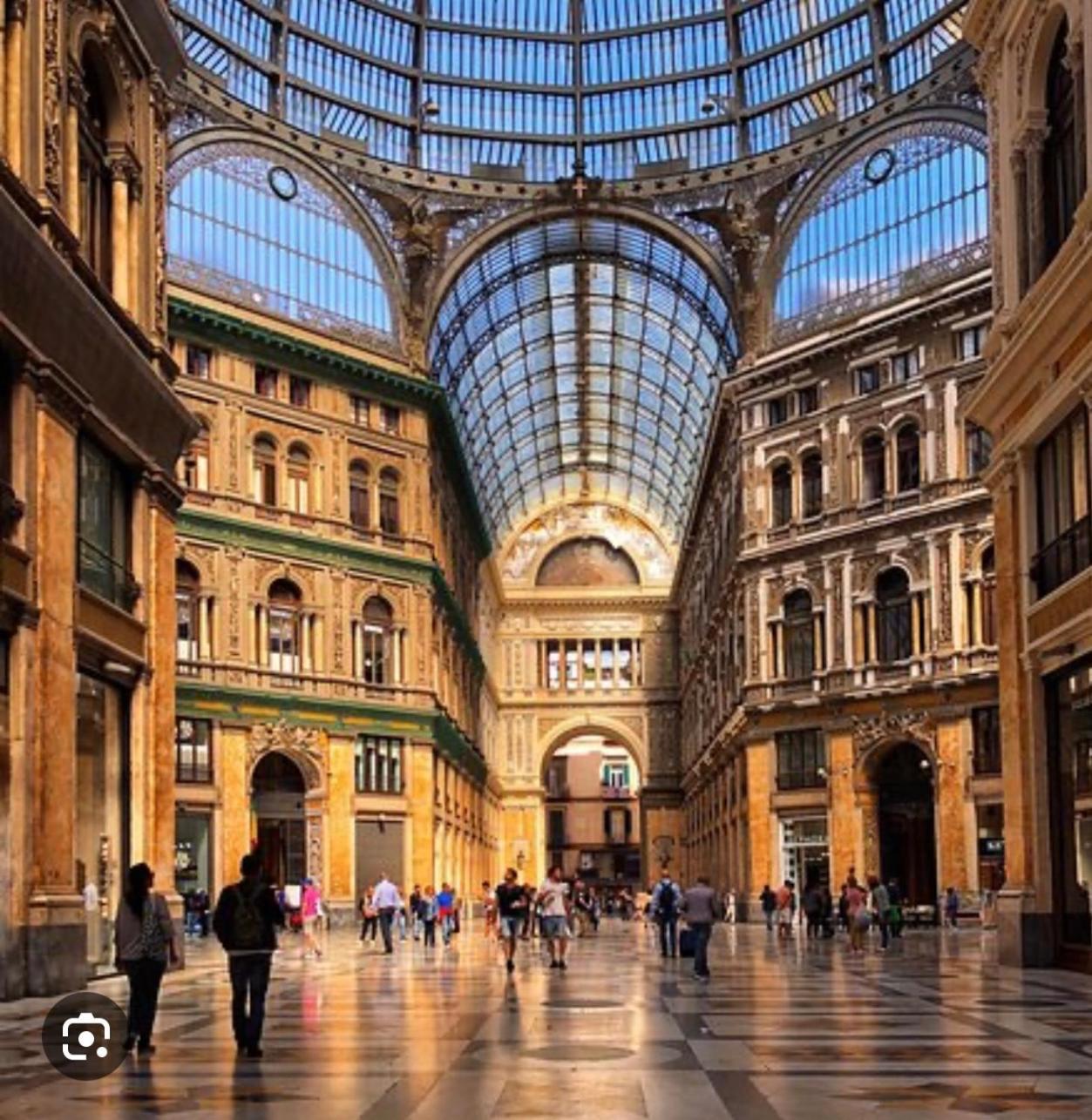 Apartmán La Casa Di Sarah Aspetta Voi Neapol Exteriér fotografie