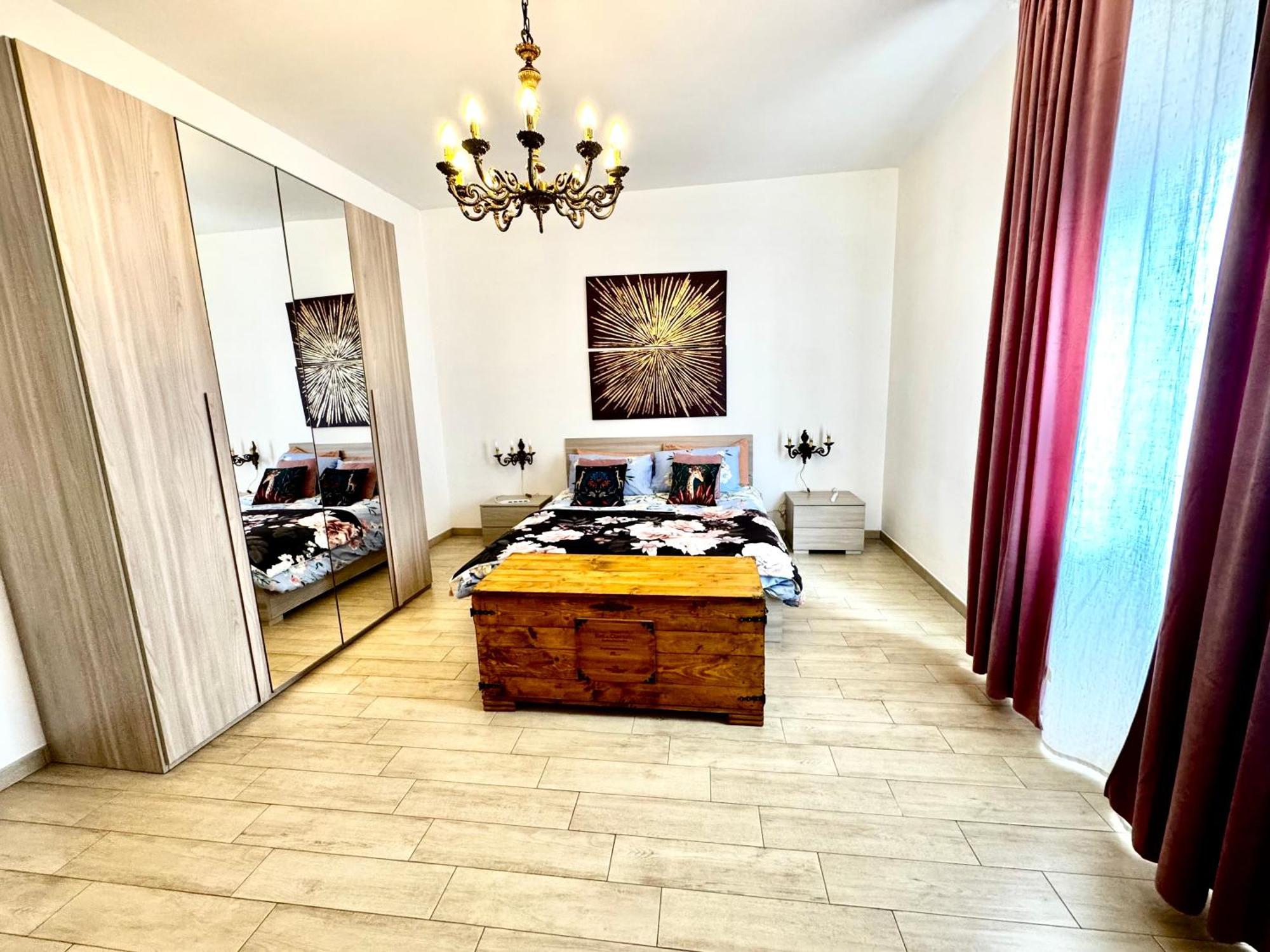 Apartmán La Casa Di Sarah Aspetta Voi Neapol Exteriér fotografie
