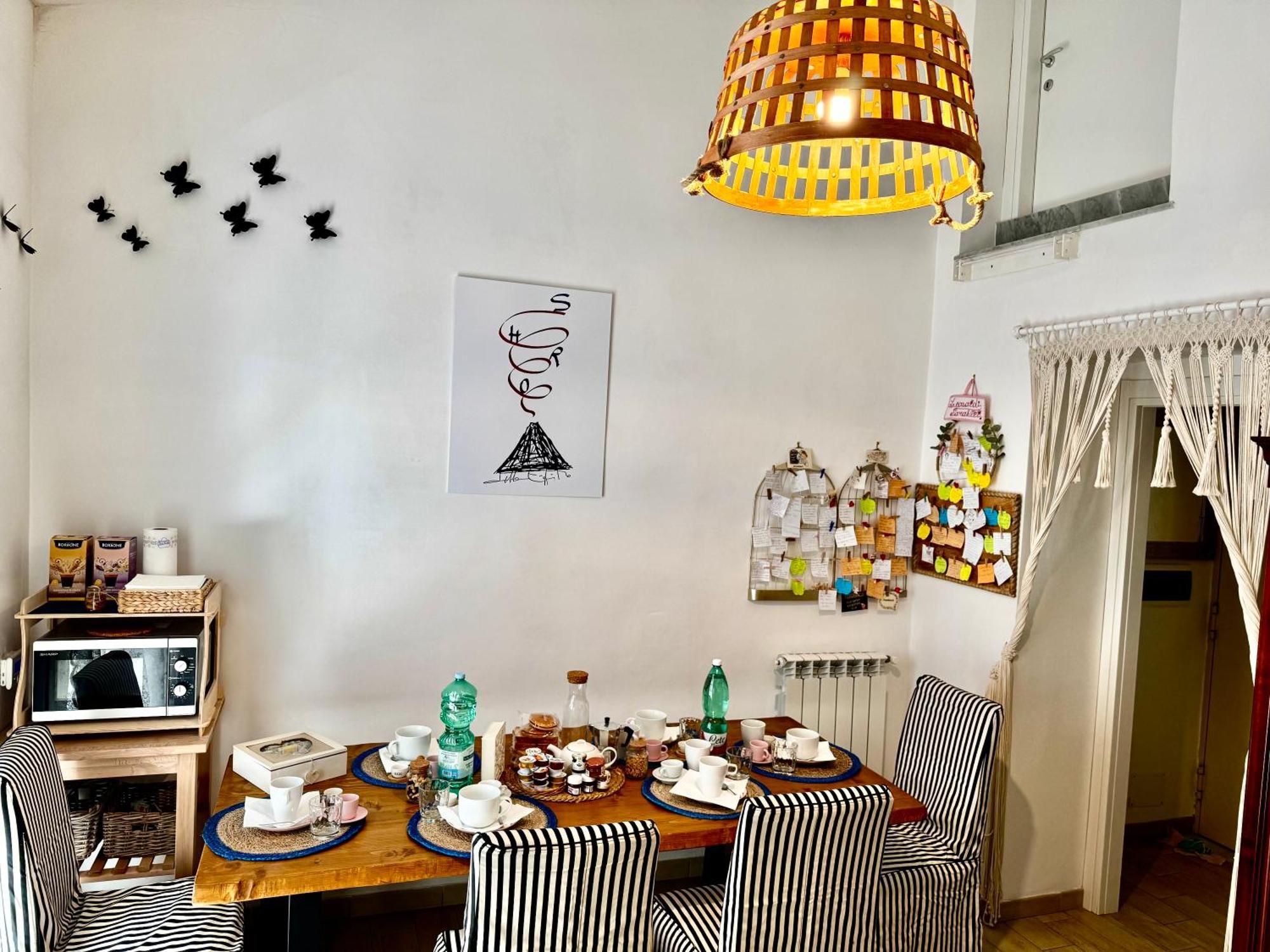 Apartmán La Casa Di Sarah Aspetta Voi Neapol Exteriér fotografie