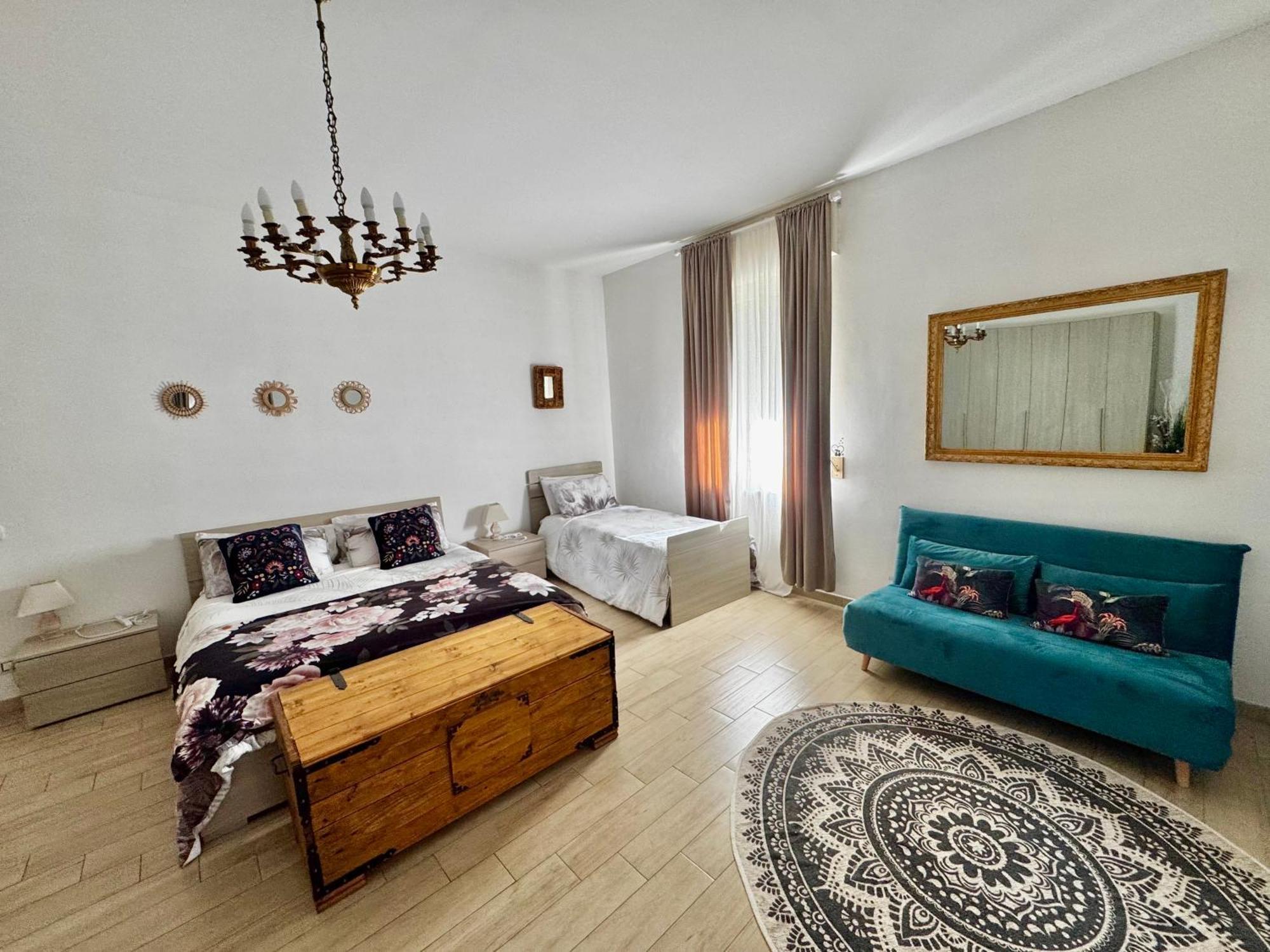 Apartmán La Casa Di Sarah Aspetta Voi Neapol Exteriér fotografie